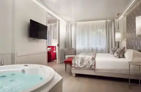 Ponte Vecchio Suites & Spa - 38