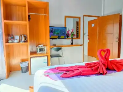 PJ Patong Resortel - 88