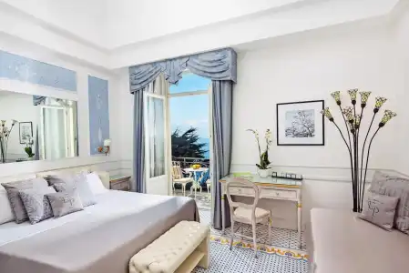 Luxury Villa Excelsior Parco - 46