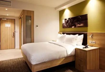 Hampton by Hilton Aachen Tivoli - 35