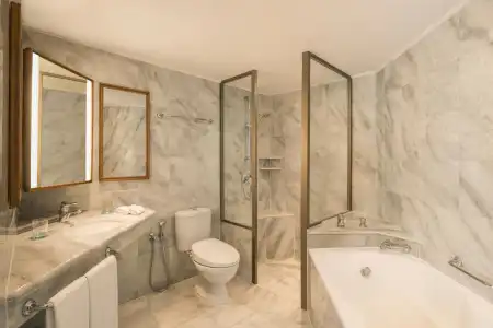 Le Meridien Jakarta - 51