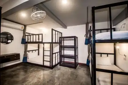 Balcony Party Hostel - Adult Only +18 - 21