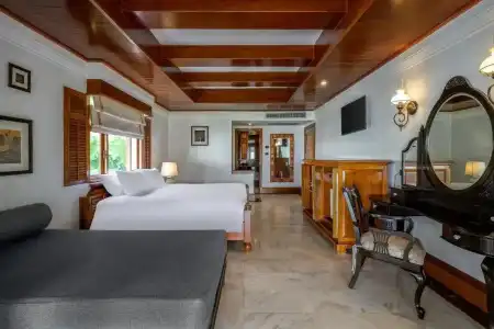 Thavorn Beach Village Resort & Spa Phuket - 38