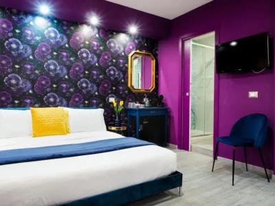Cest La Vie Suites - 28