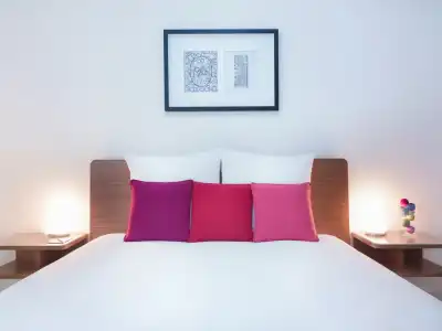 ApartAdagio Abu Dhabi Al Bustan - 41