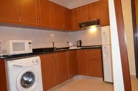 Wescott Plaza Apartments Bur - 64