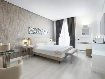 LHP Napoli Palace & Spa - 55