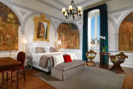 The St. Regis - 51