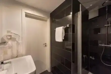 Wyndham Duisburger Hof - 29