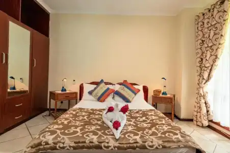 Carana Hilltop Villa - 25