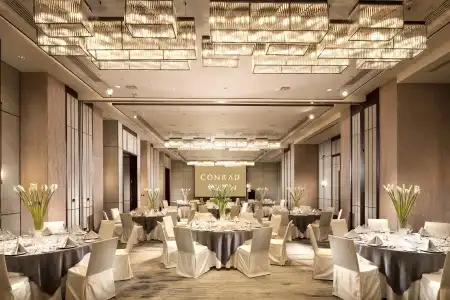 Conrad Bangkok - 14
