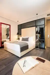 Antigon Urban Chic - 34