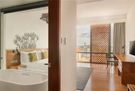 Jetwing Colombo Seven - 50