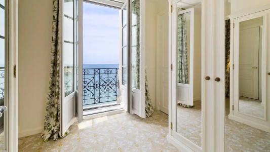 Hôtel du Palais - 73