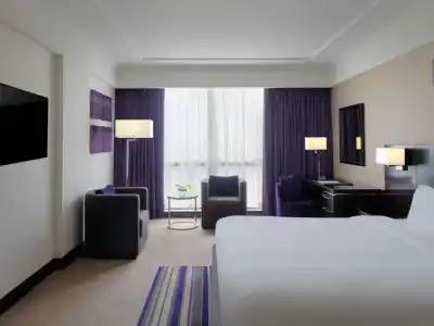 Pullman Dubai Creek City Centre - 23