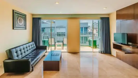 Elite Suites Patong - 40