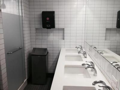 West Side YMCA Hostel - 20