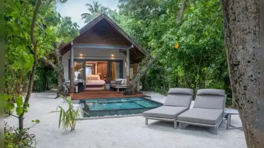 Vakkaru Maldives - 75