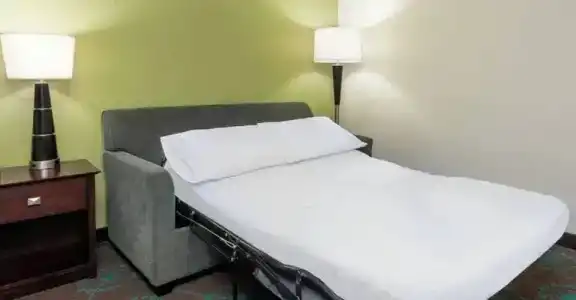Hampton Inn Orlando-International Airport - 20