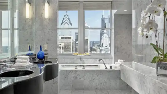 Loews Philadelphia - 92