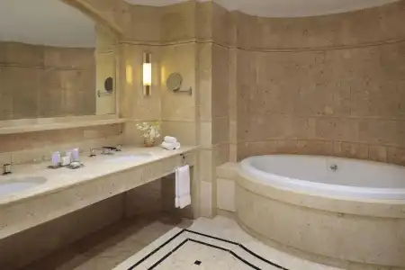 Crowne Plaza Jordan Dead Sea Resort & Spa by IHG - 14