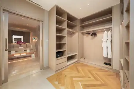 FIVE Luxe JBR - 42