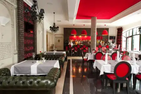 Royal Baltic Luxury Boutique - 7