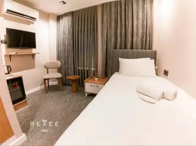 Rexee - 31