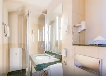 Come Inn Berlin Kurfürstendamm - 32