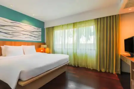Radisson Resort and Suites Phuket - 26