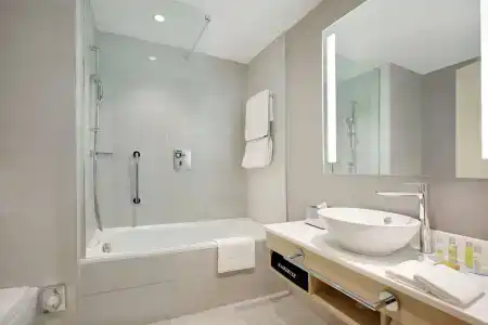 Hilton Garden Inn Budapest City Centre - 53
