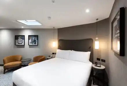 DoubleTree by Hilton London Victoria - 74