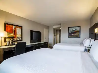 Holiday Inn Vancouver-Centre - 52