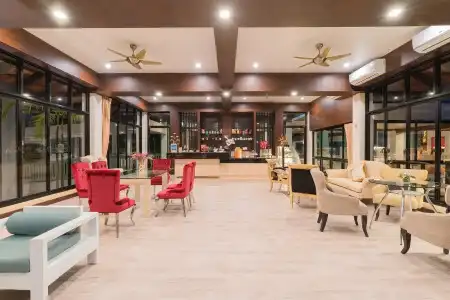 The Briza Beach Resort Khaolak - 25