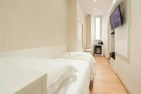 Trevi 41 - 35