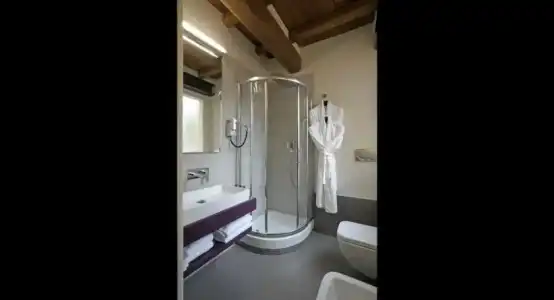 Trevi Palace Luxury Inn - 29