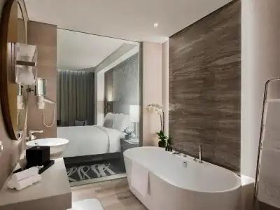 Al Bandar Rotana – Creek - 16