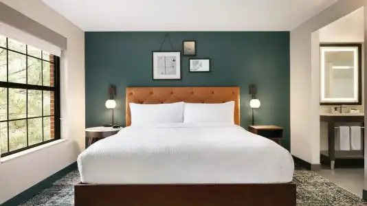 Four Points by Sheraton Raleigh Arena - 32