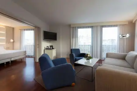 NH Málaga - 70