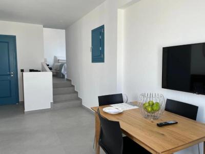 Aeifos Boutique - 40