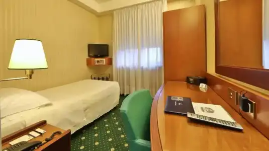 Astoria, Sure Collection by Best Western - 7
