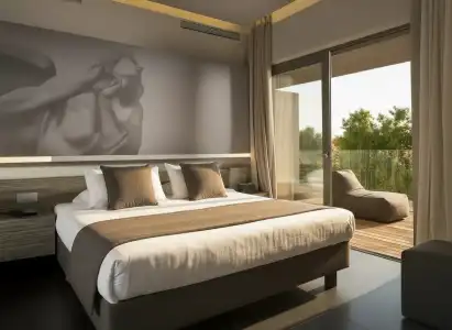 NEMA Design & Spa - Adults Only - 110
