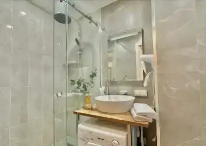 Travelto Petrovskiy Park - 99