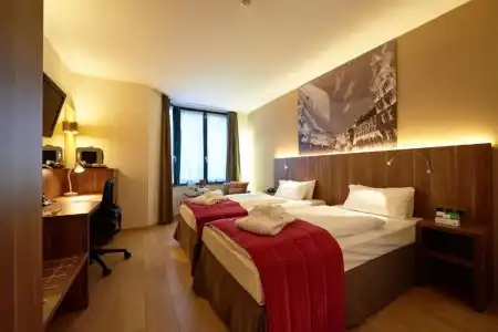 Holiday Inn BRUSSELS - SCHUMAN by IHG - 4