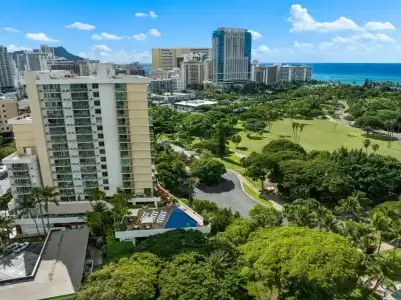 Luana Waikiki & Suites - 20