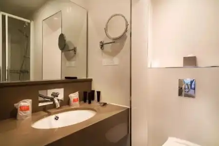 Hôtel Chambellan Morgane - 42