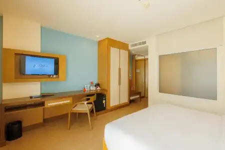 Ashlee Plaza Patong & Spa - 37
