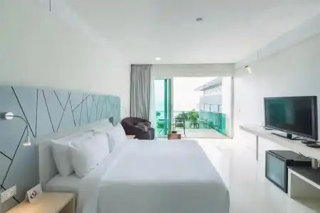 KC Beach Club & Pool Villas - 4
