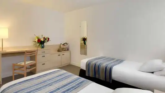 Hôtel ALBA - 65