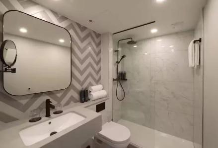 DoubleTree by Hilton Berlin Ku'damm - 57